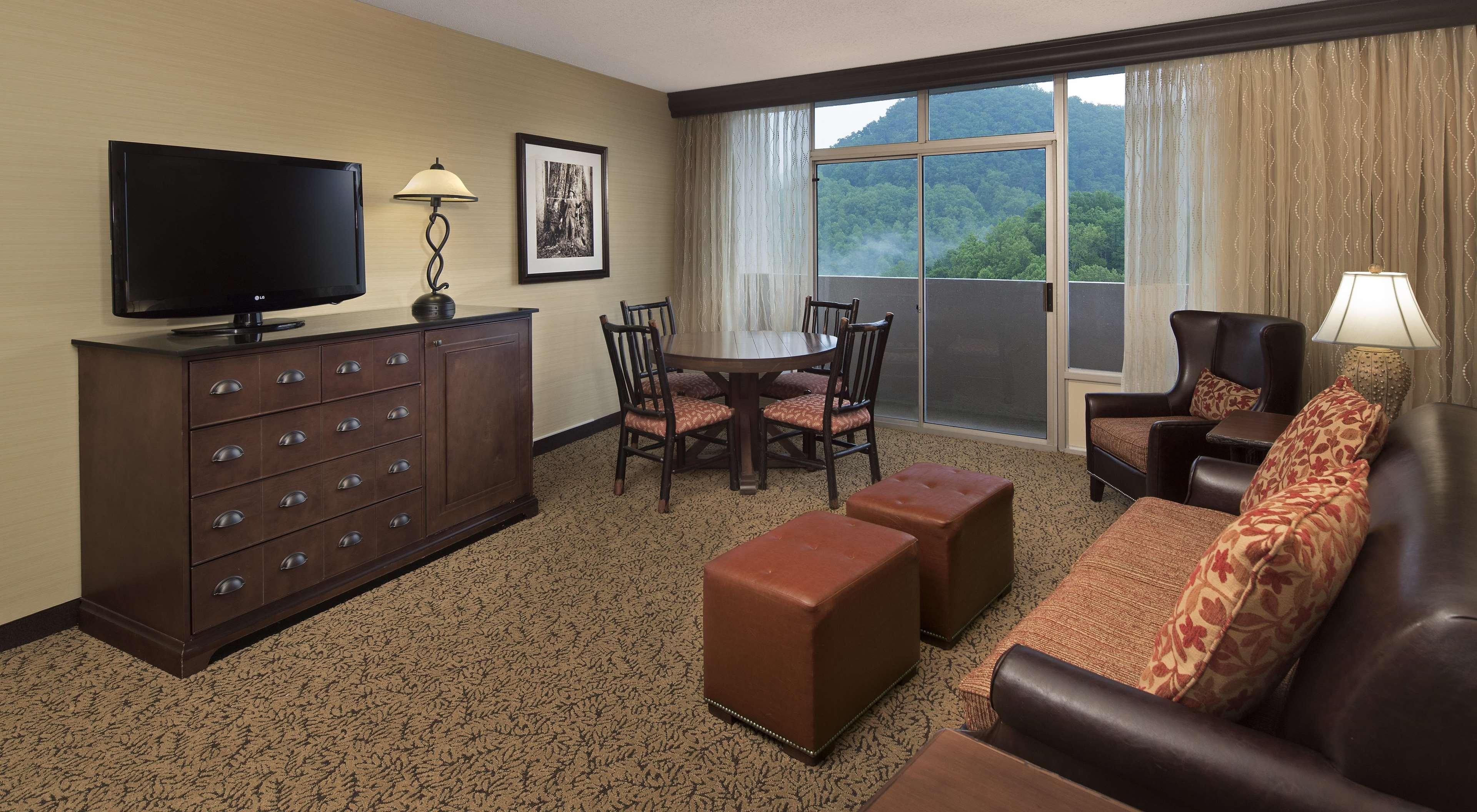 The Park Vista - A DoubleTree by Hilton Hotel - Gatlinburg Exterior foto